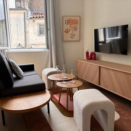 2ch Neuf A Deux Pas Du Vieux Port Apartamento *