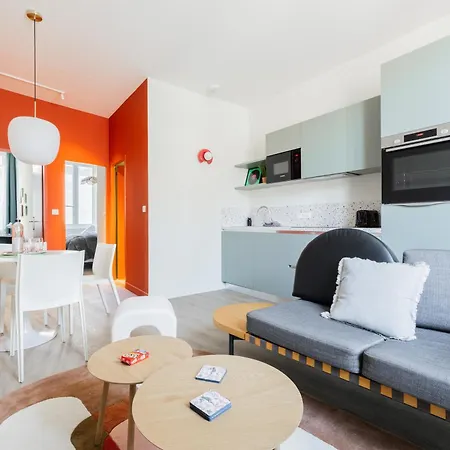 2ch Neuf A Deux Pas Du Vieux Port Apartman *