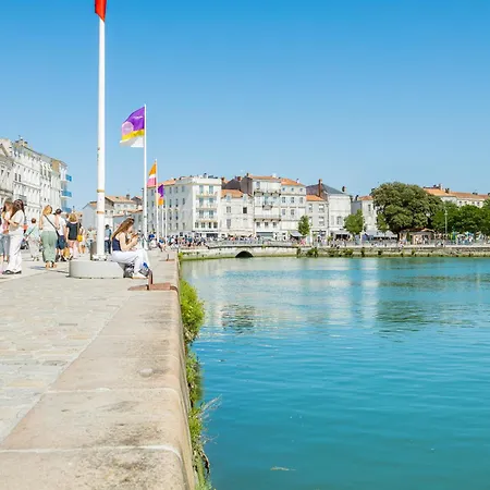 2ch Neuf à Deux Pas Du Vieux Port Apartamento